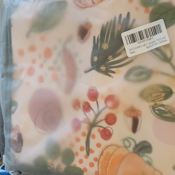 PROCIDA Fall Thanksgiving Pumpkin Table Runner 13 x 72 Inches - Picture 2 of 6